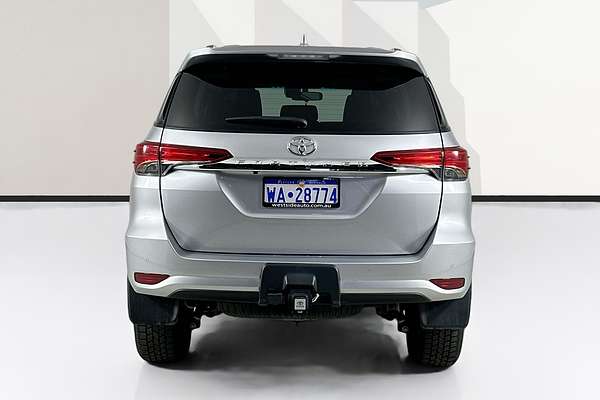 2025 Toyota FORTUNER GXL GUN156R