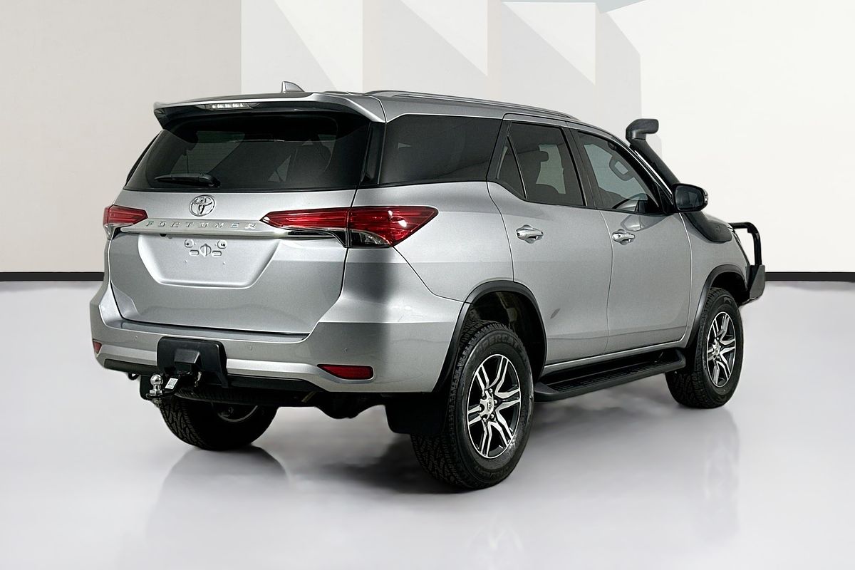 2022 Toyota FORTUNER GXL GUN156R