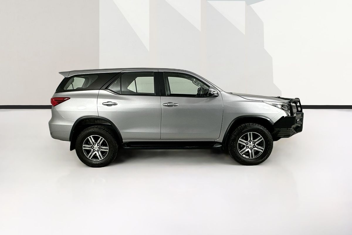 2022 Toyota FORTUNER GX GUN156R