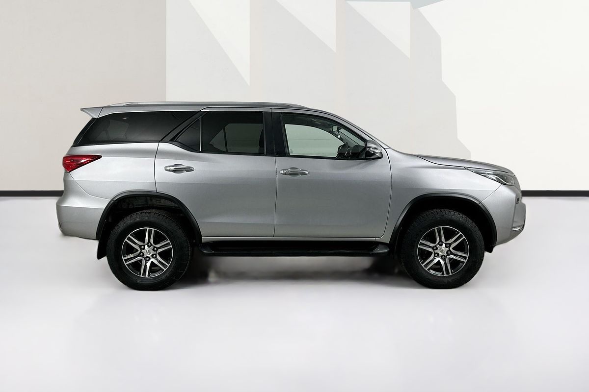 2021 Toyota FORTUNER GXL GUN156R
