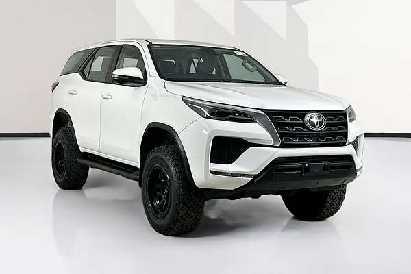 2022 Toyota FORTUNER GX GUN156R