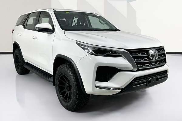 2022 Toyota FORTUNER GX GUN156R