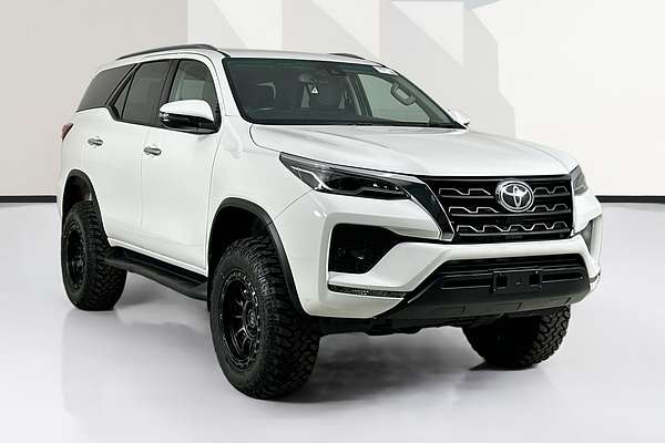 2023 Toyota FORTUNER GXL GUN156R