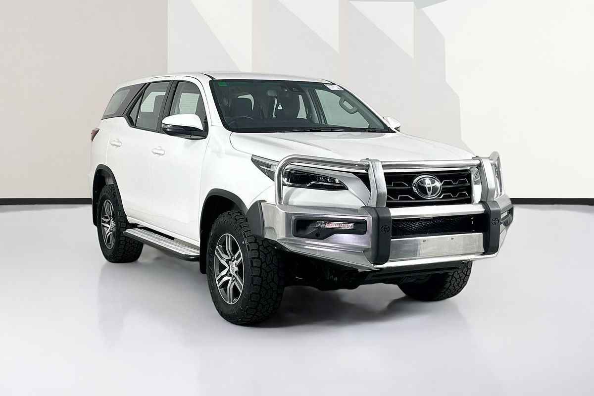 2021 Toyota FORTUNER GX GUN156R
