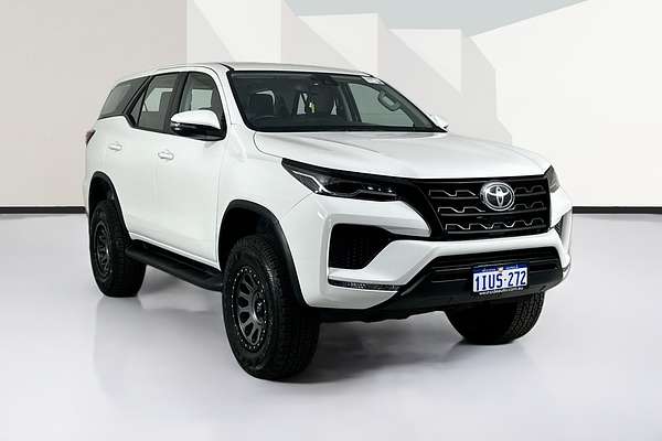 2022 Toyota Fortuner GX GUN156R