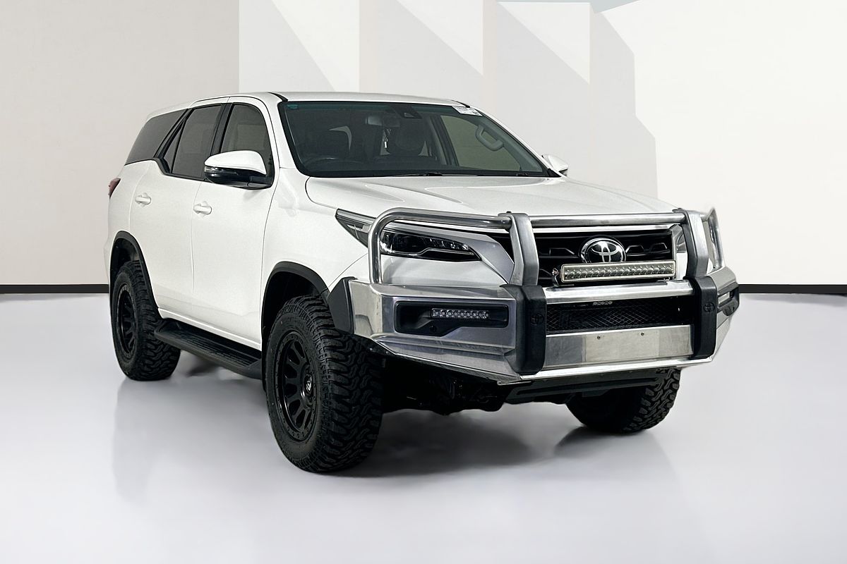 2021 Toyota FORTUNER GX GUN156R