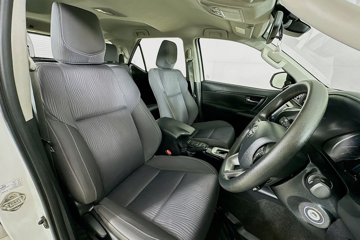 2022 Toyota FORTUNER GX GUN156R