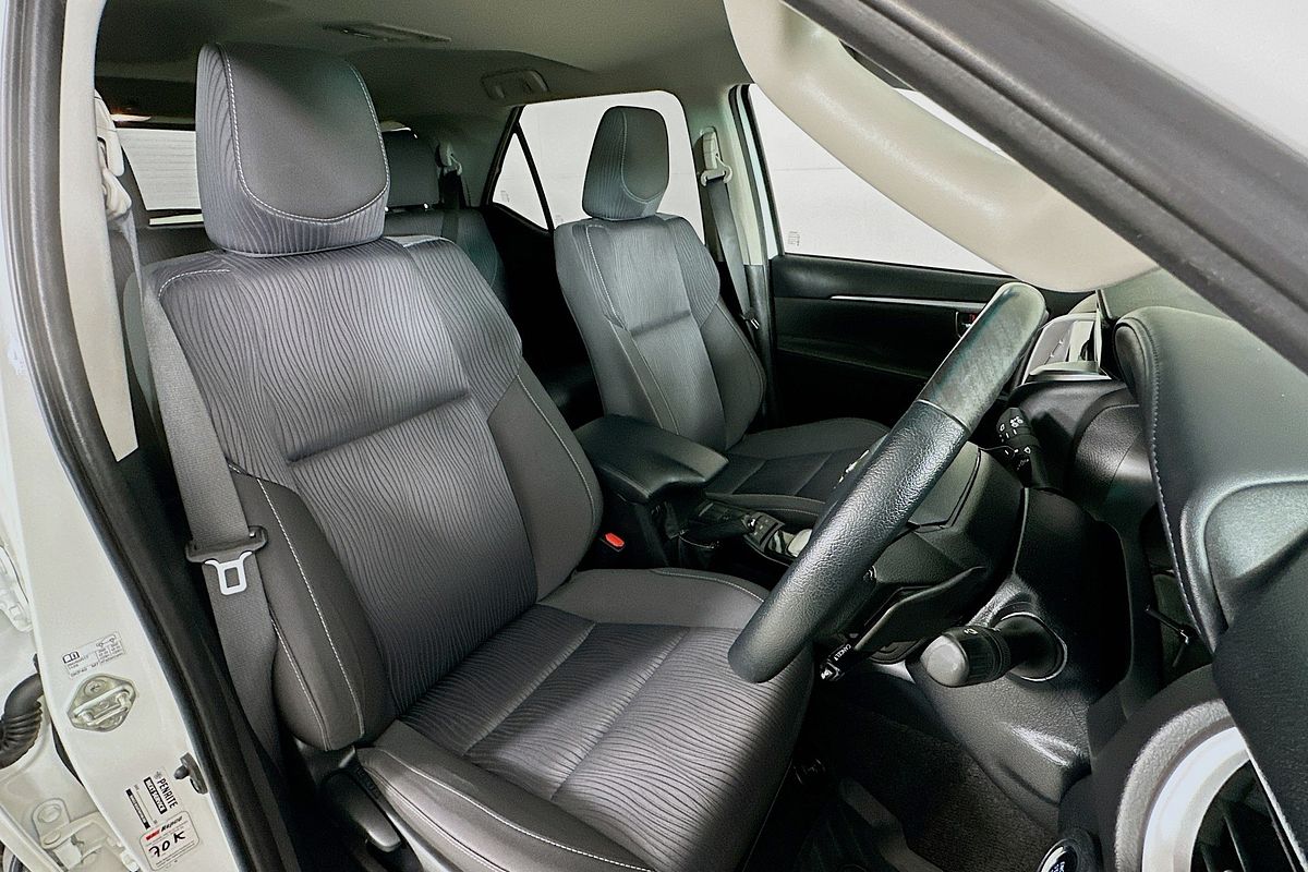 2023 Toyota FORTUNER GXL GUN156R