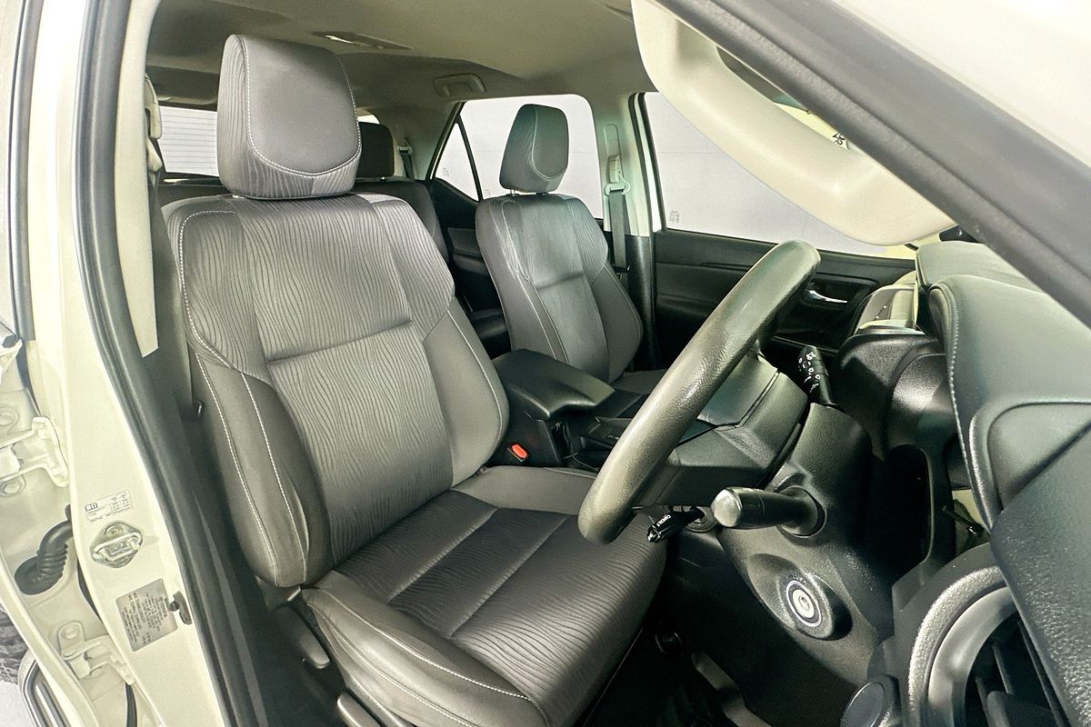 2021 Toyota FORTUNER GX GUN156R