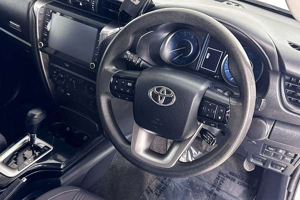 2021 Toyota FORTUNER GX GUN156R