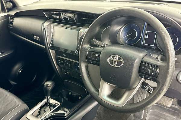 2022 Toyota FORTUNER GX GUN156R