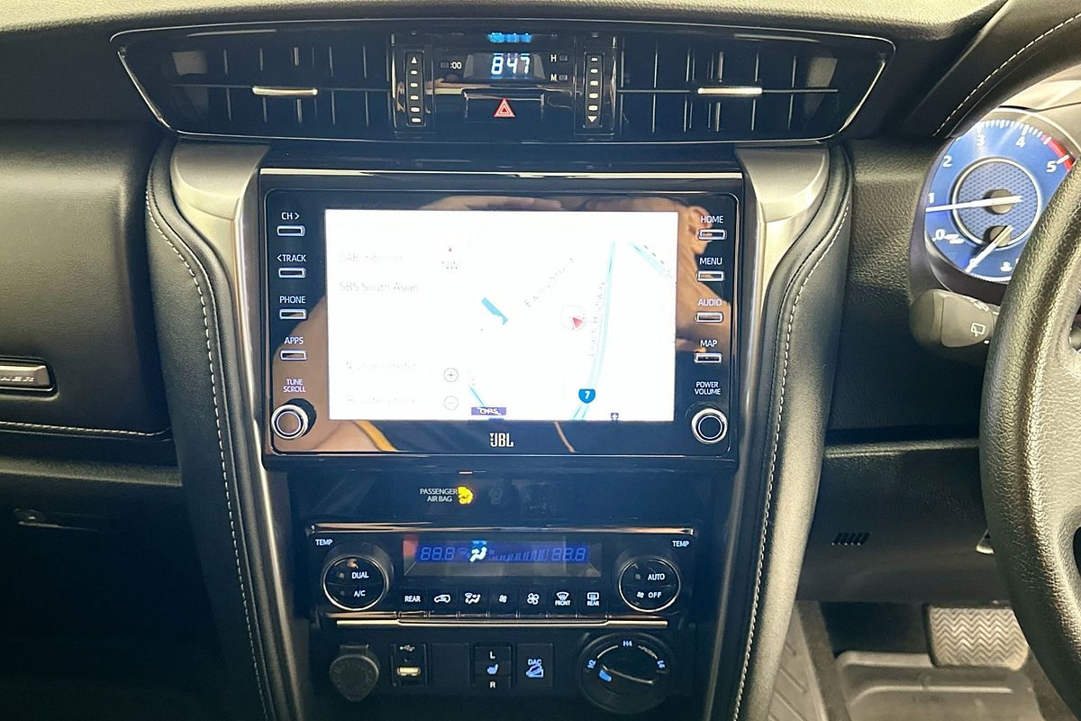 2022 Toyota FORTUNER CRUSADE GUN156R