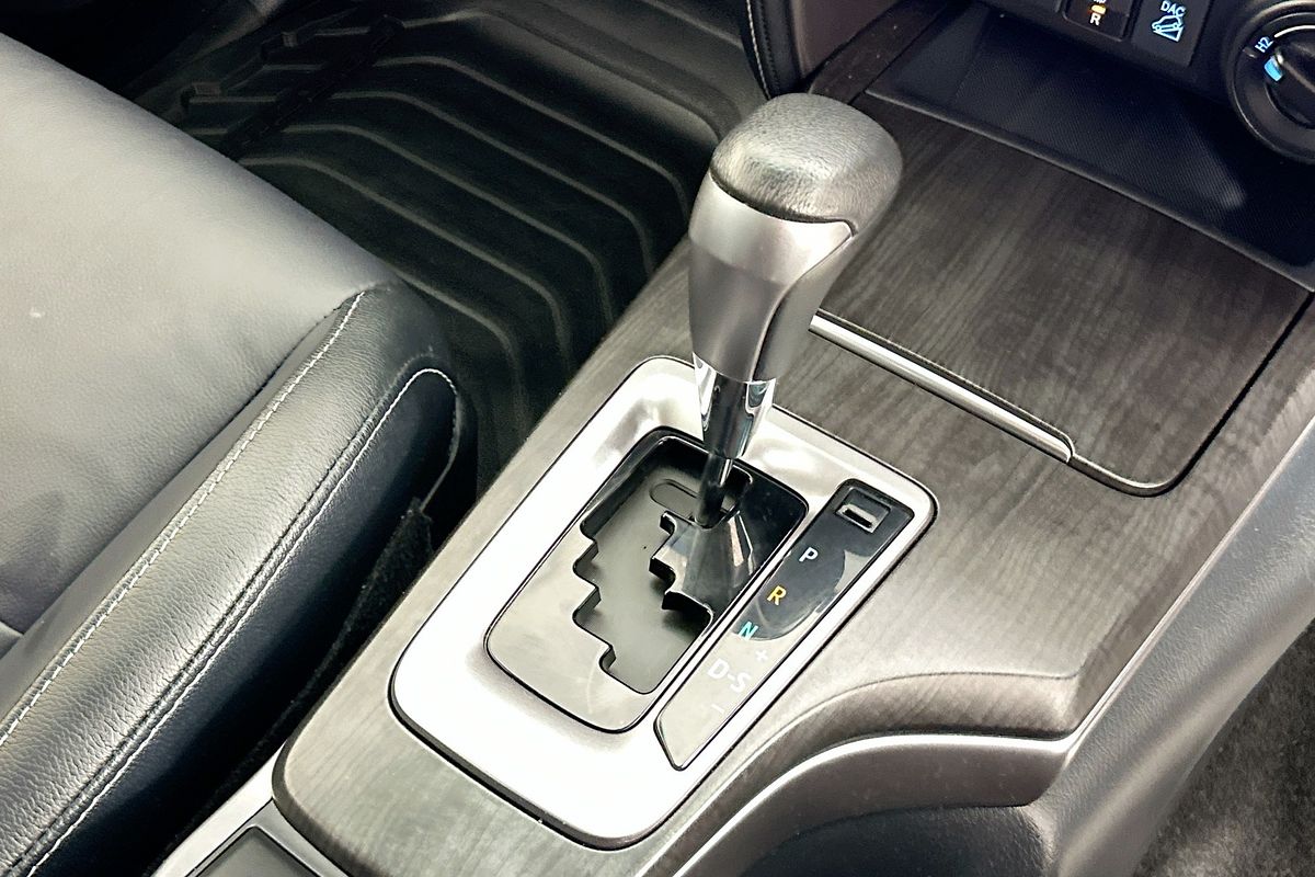 2020 Toyota FORTUNER CRUSADE GUN156R