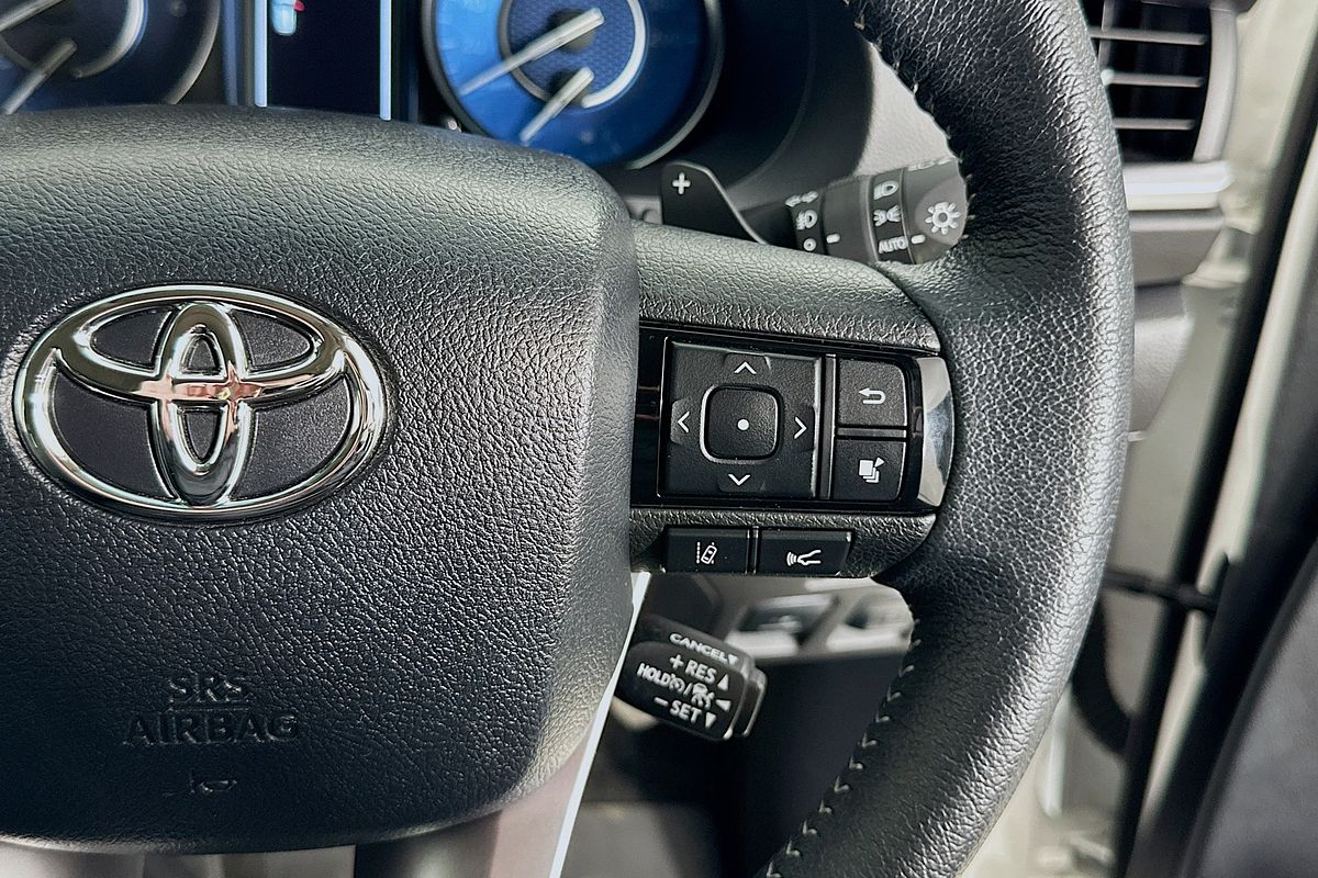 2022 Toyota FORTUNER GXL PREMIUM INTERIOR GUN156R
