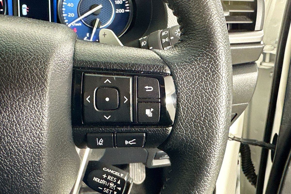 2020 Toyota FORTUNER CRUSADE GUN156R