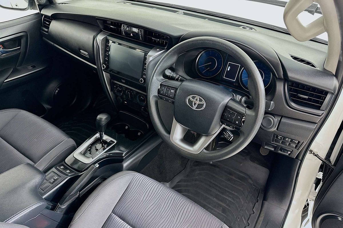 2021 Toyota FORTUNER GX GUN156R
