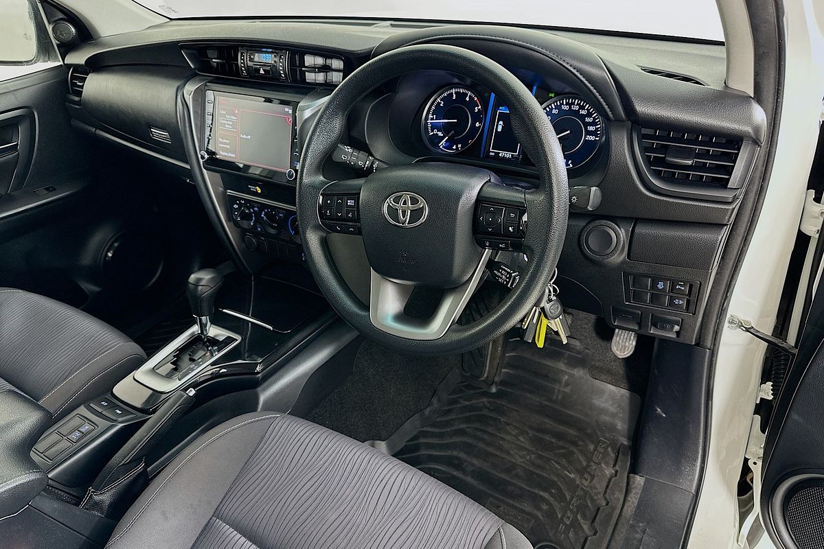 2022 Toyota FORTUNER GX GUN156R