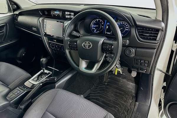 2022 Toyota FORTUNER GX GUN156R