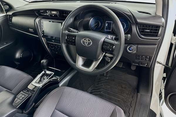 2022 Toyota FORTUNER GX GUN156R