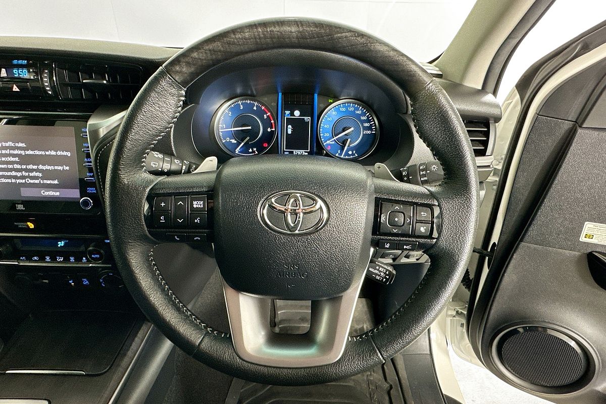 2020 Toyota FORTUNER CRUSADE GUN156R
