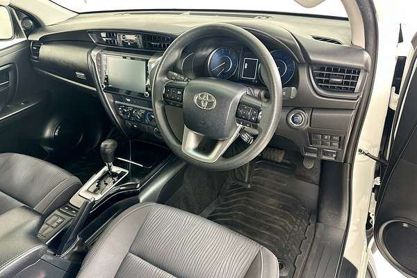 2024 Toyota FORTUNER GX GUN156R