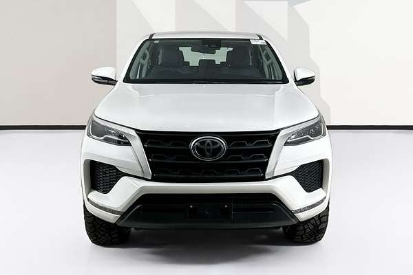 2022 Toyota FORTUNER GX GUN156R