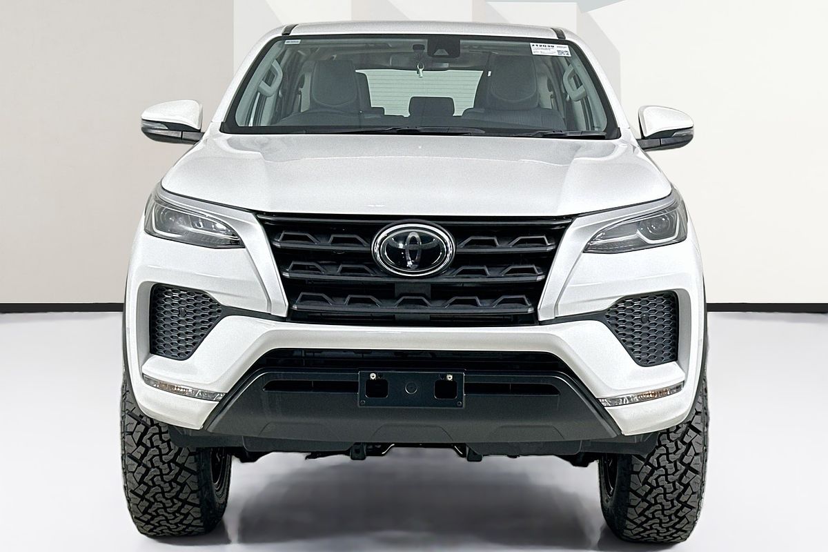 2022 Toyota FORTUNER GX GUN156R