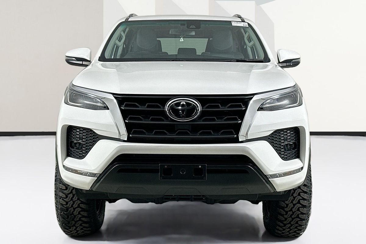 2023 Toyota FORTUNER GXL GUN156R