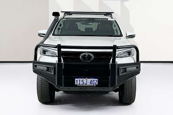 2022 Toyota FORTUNER CRUSADE GUN156R