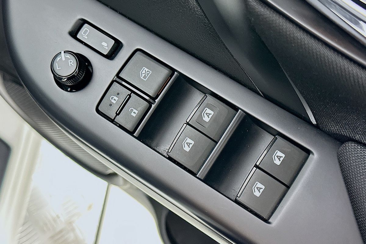 2023 Toyota FORTUNER GX GUN156R