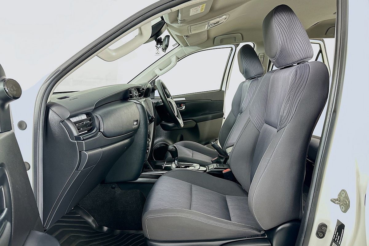 2022 Toyota FORTUNER GX GUN156R