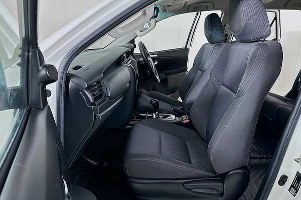 2022 Toyota FORTUNER GX GUN156R