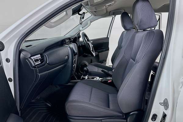 2022 Toyota FORTUNER GX GUN156R