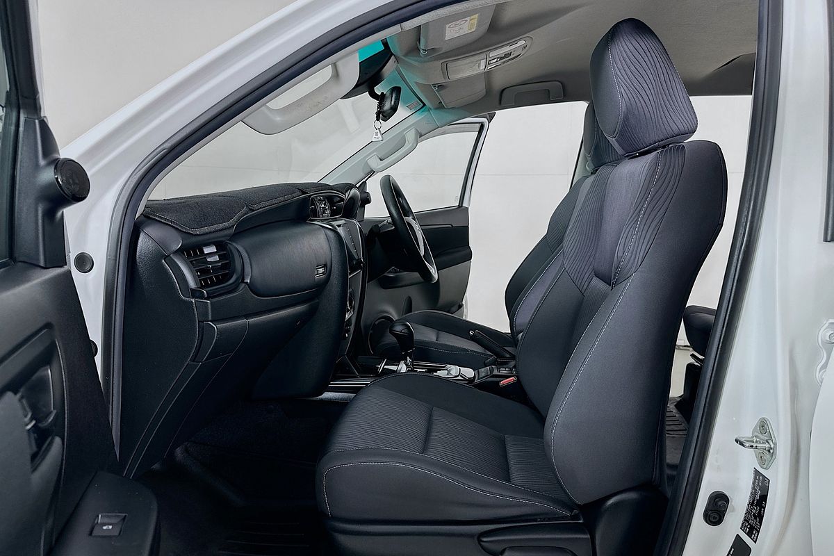 2023 Toyota FORTUNER GX GUN156R