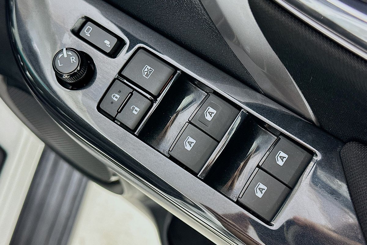 2023 Toyota FORTUNER GXL GUN156R