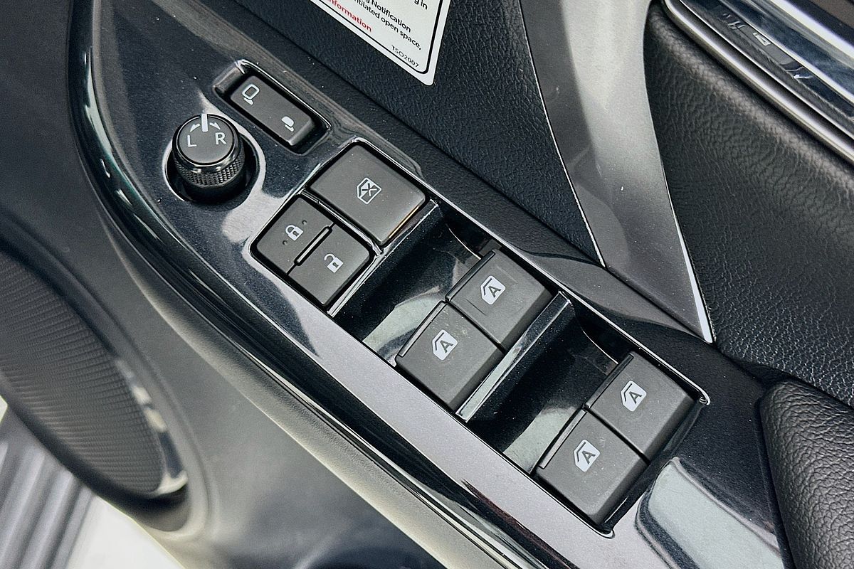 2022 Toyota FORTUNER GXL PREMIUM INTERIOR GUN156R