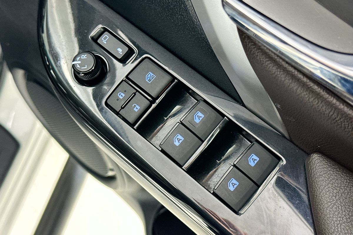 2018 Toyota FORTUNER CRUSADE GUN156R MY18