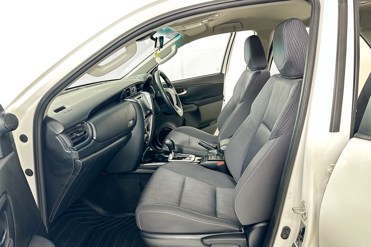 2024 Toyota FORTUNER GX GUN156R