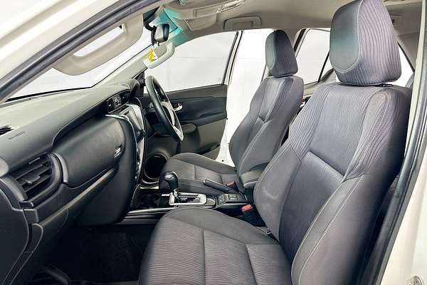 2022 Toyota FORTUNER GX GUN156R