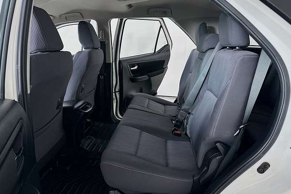 2022 Toyota FORTUNER GX GUN156R