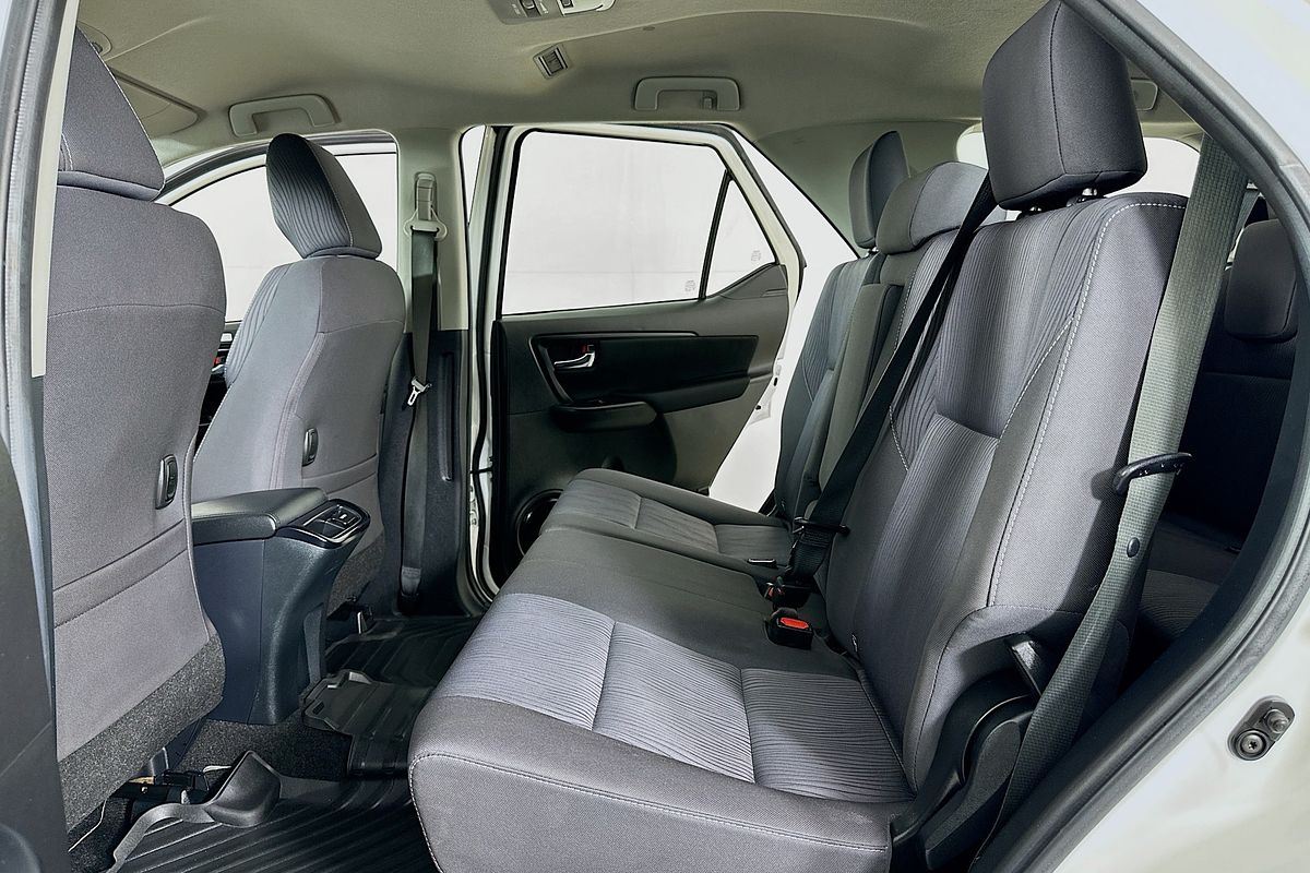 2022 Toyota FORTUNER GX GUN156R