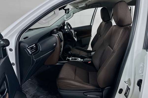 2020 Toyota FORTUNER GX GUN156R