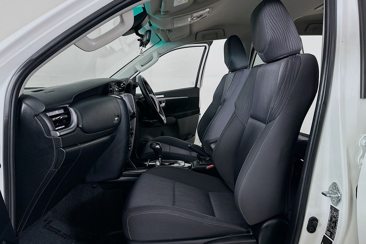 2023 Toyota FORTUNER GXL GUN156R