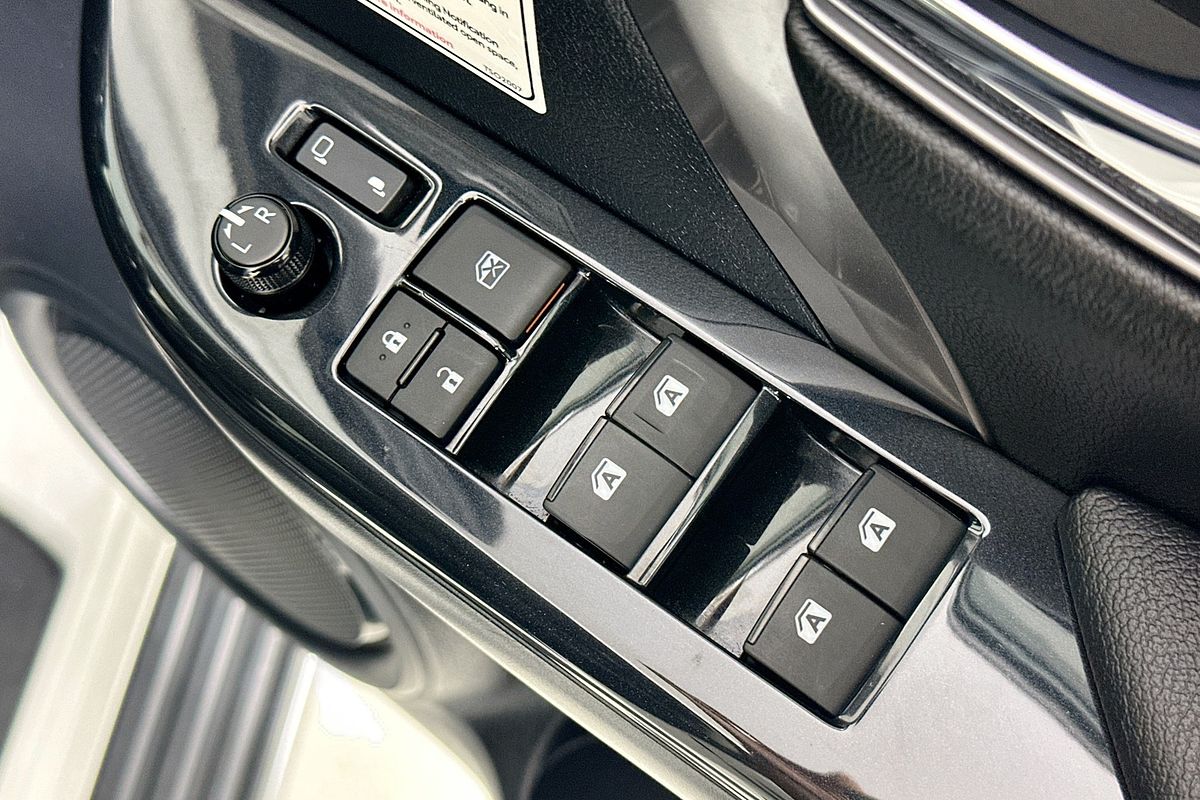 2022 Toyota FORTUNER CRUSADE GUN156R