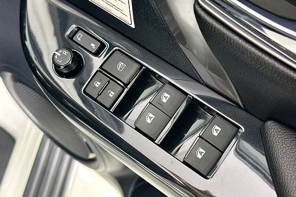 2022 Toyota FORTUNER CRUSADE GUN156R