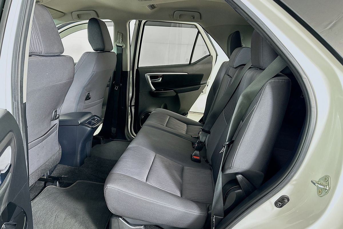 2021 Toyota FORTUNER GXL GUN156R