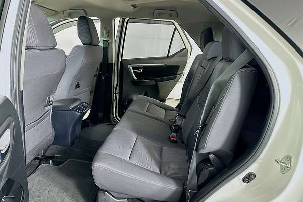 2021 Toyota FORTUNER GXL GUN156R