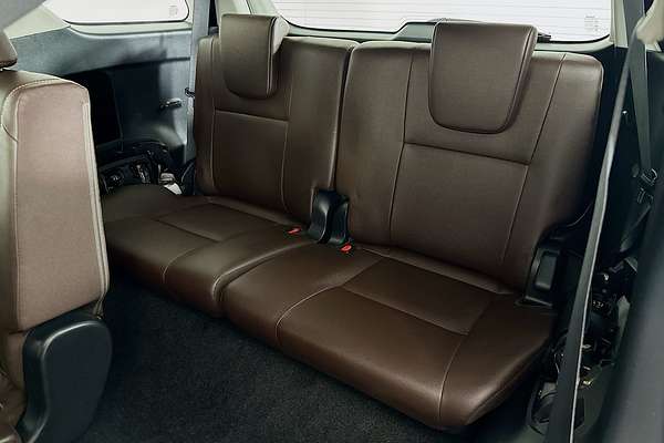 2017 Toyota FORTUNER CRUSADE GUN156R