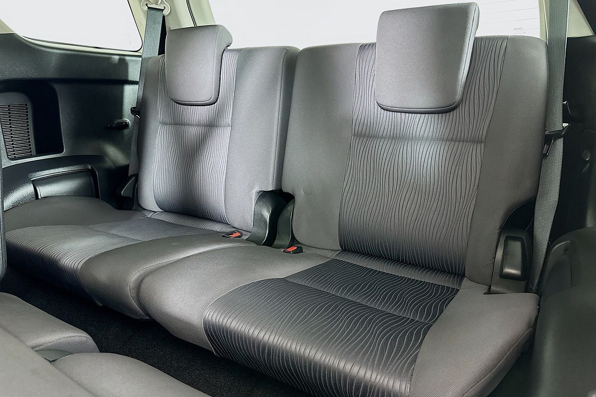 2023 Toyota FORTUNER GXL GUN156R