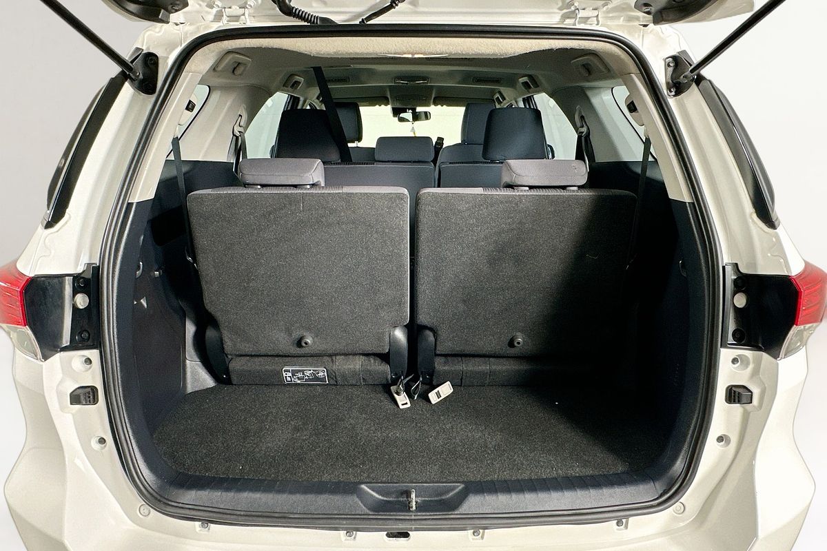 2021 Toyota FORTUNER GX GUN156R